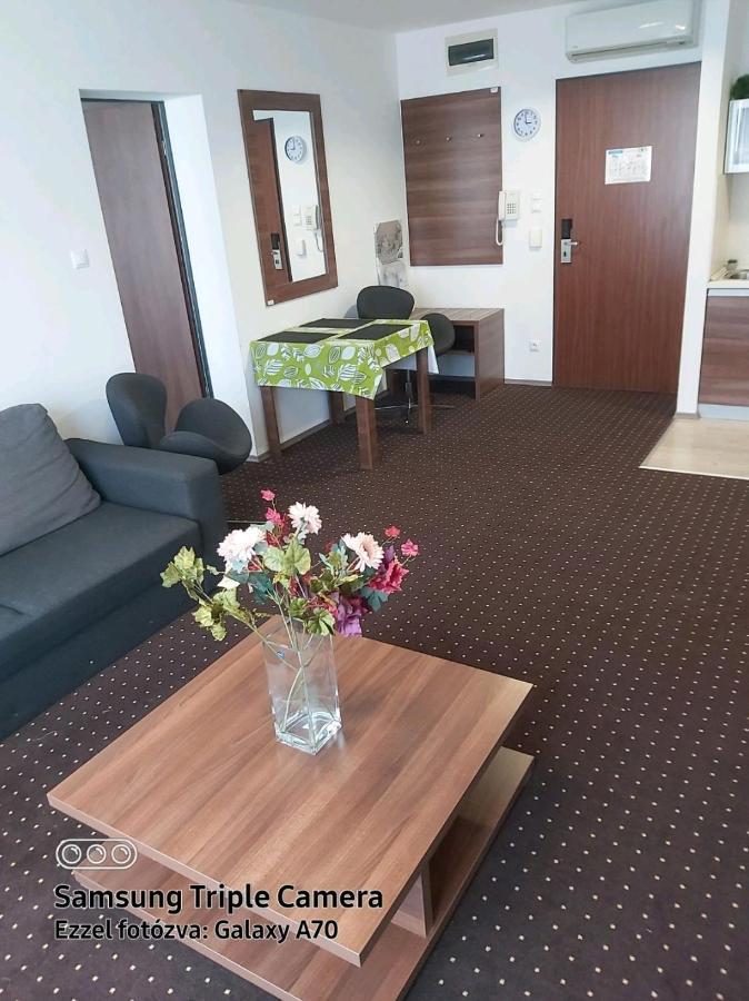Plage Apartman Hajdúszoboszló Exteriör bild