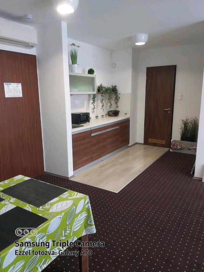 Plage Apartman Hajdúszoboszló Exteriör bild